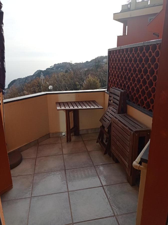 Casa Baia Azzurra Apartment Bergeggi Exterior photo